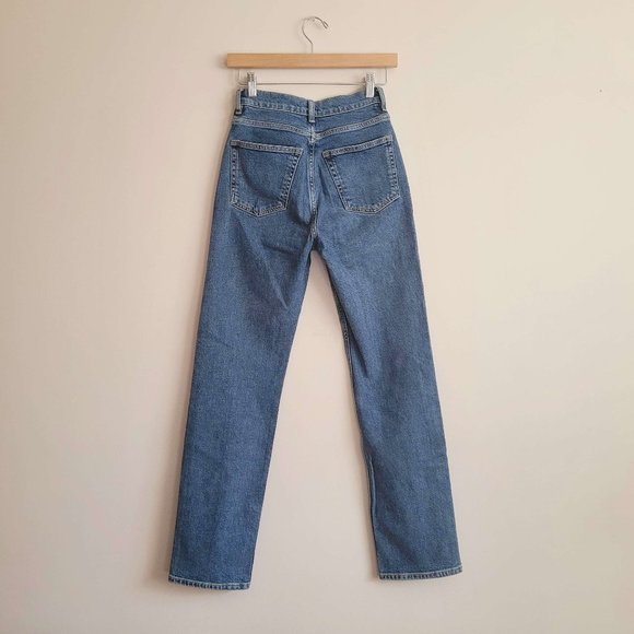 & Other Stories Favourite Cut Jeans in Mid Blue - Picture 3 of 10